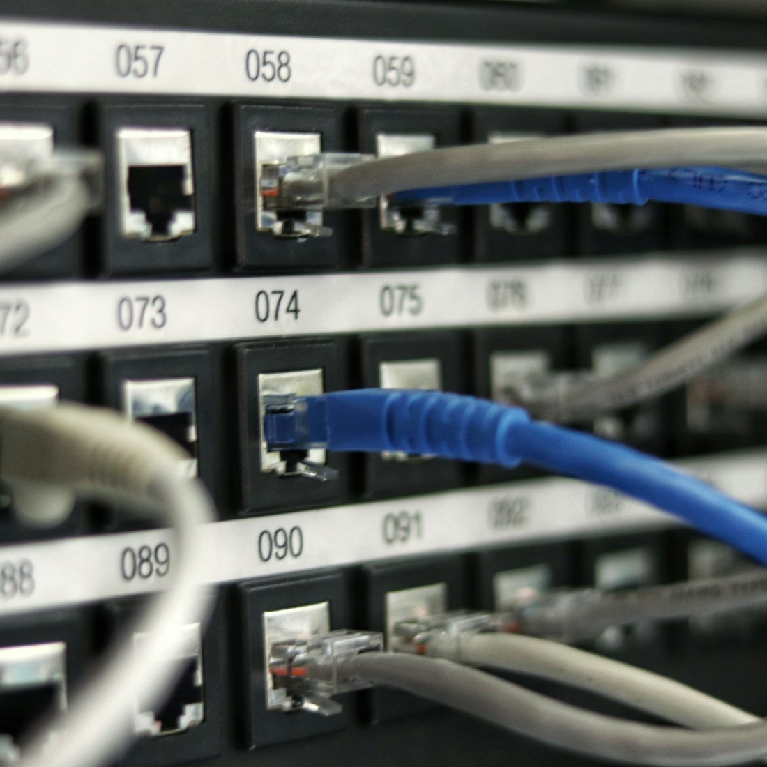 Rack de servidores de uma operação digital